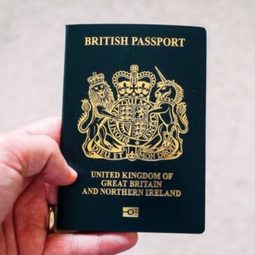Inhaber eines britischen Reisepasses müssen 2 Bedingungen erfüllen, um in die EU zu reisen